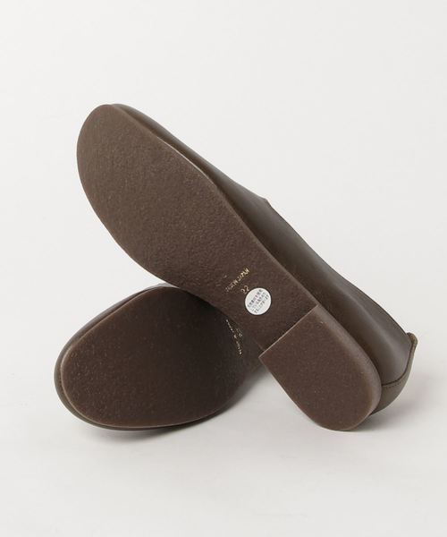 neue marche（ノイエマルシェ）の「ソフトレザースリッポン/823K【日本製】大きいサイズ＆小さいサイズ（スリッポン・レディース・ホワイト/ブラック/シルバー/ブラウン/カーキ/ガンメタ/ネイビー/アイボリー/ダークベージュ・22cm/22.5cm/23cm/23.5cm/24cm/24.5cm/25cm/21.5cm/25.5cm/21cm）」の11枚目の写真