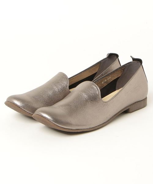 neue marche（ノイエマルシェ）の「ソフトレザースリッポン/823K【日本製】大きいサイズ＆小さいサイズ（スリッポン・レディース・ホワイト/ブラック/シルバー/ブラウン/カーキ/ガンメタ/ネイビー/アイボリー/ダークベージュ・22cm/22.5cm/23cm/23.5cm/24cm/24.5cm/25cm/21.5cm/25.5cm/21cm）」の12枚目の写真