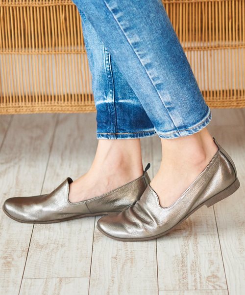 neue marche（ノイエマルシェ）の「ソフトレザースリッポン/823K【日本製】大きいサイズ＆小さいサイズ（スリッポン・レディース・ホワイト/ブラック/シルバー/ブラウン/カーキ/ガンメタ/ネイビー/アイボリー/ダークベージュ・22cm/22.5cm/23cm/23.5cm/24cm/24.5cm/25cm/21.5cm/25.5cm/21cm）」の13枚目の写真