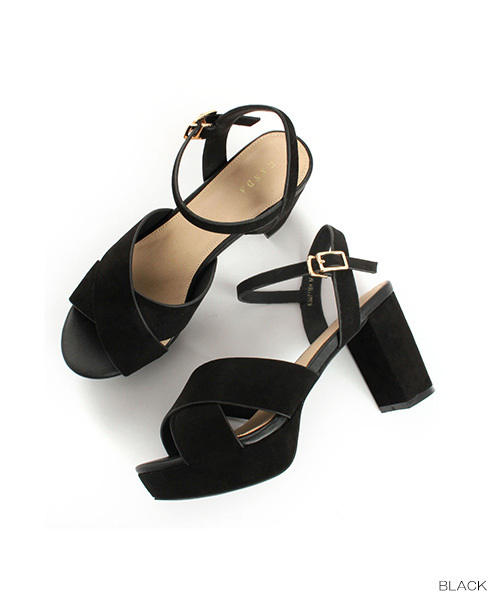 RANDA(ランダ)の「クロスベルトアンクルストラップサンダル(サンダル・レディース・ブラック/グリーン/シルバー/ベージュ/ピンク・L/LL/M/S/SS)」の2枚目の写真