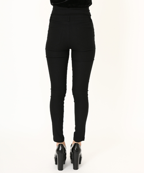 ENVYM（アンビー）の「フロントZIPジェギンス（その他パンツ・レディース・ブラック・S/M）」の3枚目の写真