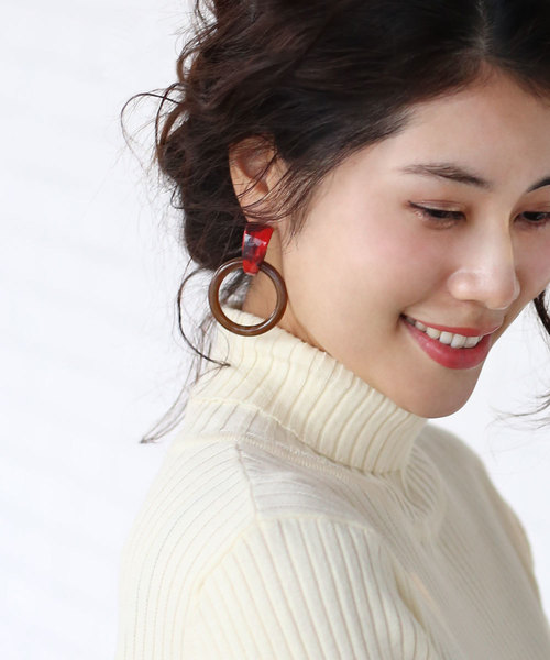 Bou Jeloud（ブージュルード）の「◆プチプラ◆マーブルリングピアス（ピアス（両耳用）・レディース・ブラウン/グリーン/ブラック・FREE）」の6枚目の写真