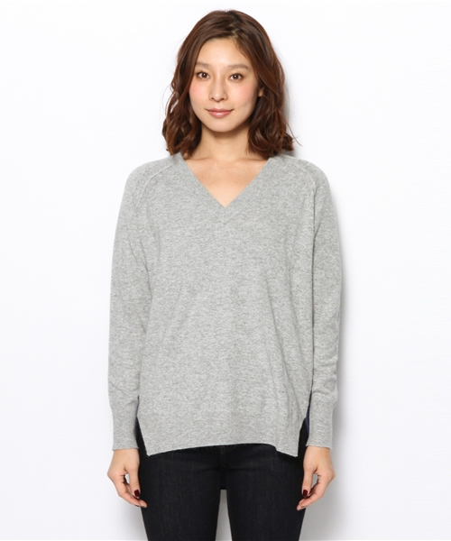 PLST（プラステ）の「アンゴラ混バックタック入切替Vネックニット（ニット/セーター・レディース・スカイブルー/ネイビー/ヘザーグレー/オレンジ・2）」の10枚目の写真