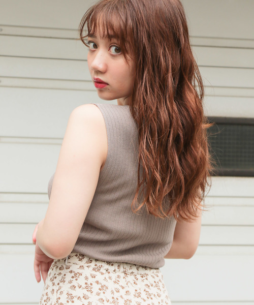 apres jour(アプレジュール)の「スクエアネックノースリニット【ZOZOTOWN限定アイテム】(タンクトップ・レディース・ブラック/カーキ/オレンジ系その他/モカ/アイボリー・フリー)」の12枚目の写真