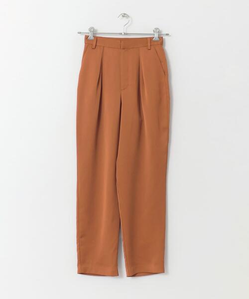 URBAN RESEARCH ROSSO（アーバンリサーチロッソ）の「サテンタックパンツ（その他パンツ・レディース・ベージュ系その他/カーキ/ブラウン・36/38）」の18枚目の写真