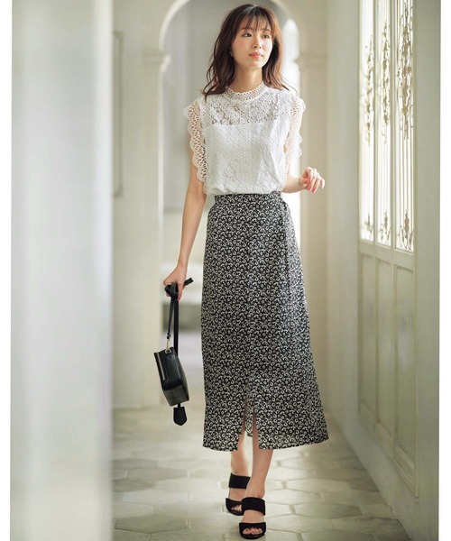 GeeRA（ジーラ）の「総レースノースリブラウス（シャツ/ブラウス・レディース・モカ/ネイビー/オフホワイト/ブラック・MEDIUM/X-LARGE/LARGE/XX-LARGE）」の13枚目の写真