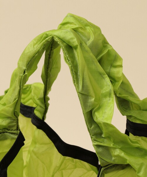 Granite Gear（グラナイトギア）の「GRANITE GEAR: AIR GROCERY BAG エアー グローサリー バッグ（エコバッグ/サブバッグ・メンズ・オレンジ/ブルー/ライトグリーン/ホワイト/パープル/キャメル/ブラック・ONE SIZE）」の12枚目の写真