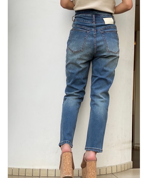 one way（ワンウェイ）の「ハイウエストテーパードDENIM（デニムパンツ・レディース・ブラック/ダークインディゴブルー・SMALL/MEDIUM）」の7枚目の写真