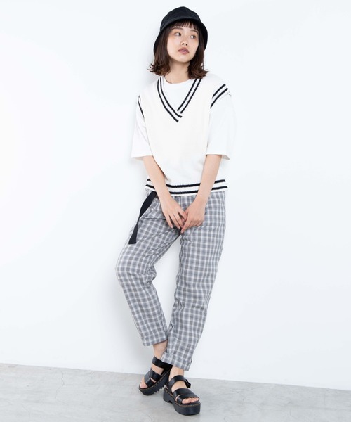 WEGO（ウィゴー）の「WEGO/【2点セット】ベルト付きチェックパンツ（スラックス・レディース・ホワイト系その他2/ベージュ系その他2/グリーン系その他2・FREE）」の17枚目の写真