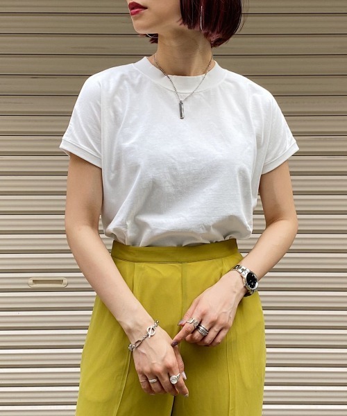 PAGEBOY(ページボーイ)の「ボトルネックフレンチスリーブ(Tシャツ/カットソー・レディース・ブラック/ブラウン/オフホワイト/ワインレッド/イエロー系その他/レッド系その他5・FREE)」の2枚目の写真