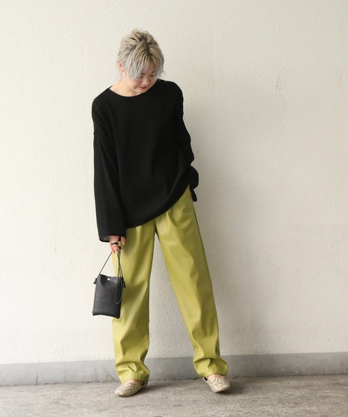 notch.（ノッチ）の「シアー変形プリーツブラウス（シャツ/ブラウス・レディース・ブラウン/オフホワイト/グレー/ブラック・M）」の11枚目の写真