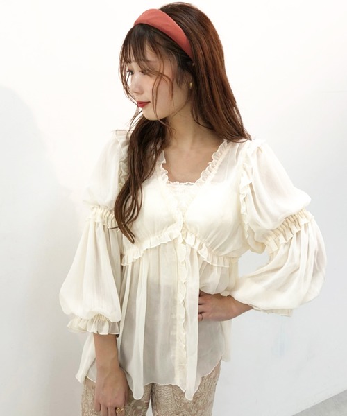 one after another NICE CLAUP(ワンアフターアナザーナイスクラップ)の「シアーフリル羽織(シャツ/ブラウス・レディース・ベージュ/ブラウン/オフホワイト・FREE)」の20枚目の写真