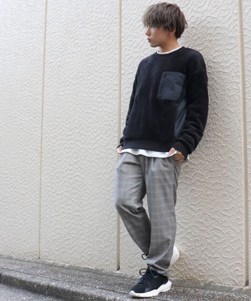 COMME CA ISM（コムサイズム）の「クルーネックプルオーバー（スウェット・メンズ・ブラック/ベージュ/ワイン・MEDIUM/LARGE/X-LARGE）」の21枚目の写真
