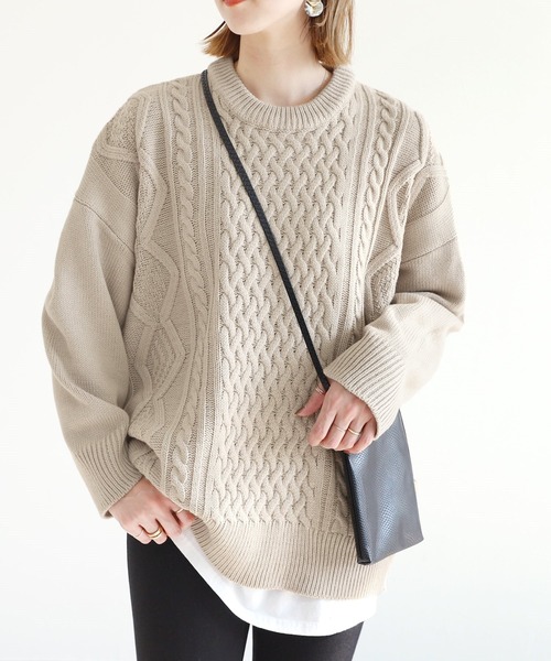 reca（レカ）の「オーバーシルエット ケーブル編みニット（ニット/セーター・レディース・ブラック/ベージュ/ブラウン/アイボリー/グレイッシュベージュ/オフホワイト・FREE）」の6枚目の写真