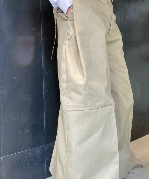 SHINYAKOZUKA（シンヤコヅカ）の「SHINYA KOZUKA /シンヤ コヅカ