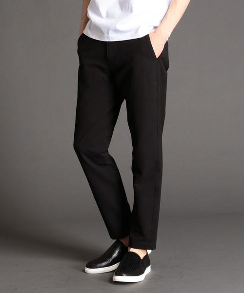 NICOLE CLUB FOR MEN（ニコルクラブフォーメン）の「シアサッカーイージーパンツ（その他パンツ・メンズ・ホワイト/ブラック/チャコールグレー/グレー・LARGE/MEDIUM/X-LARGE/SMALL）」の2枚目の写真