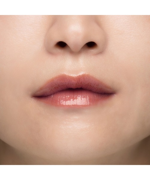 OSAJI(オサジ)の「オサジ ニュアンス リップグロス(口紅/リップティント/グロス・レディース・01 Ashita〈明日〉/02 Honne〈本音〉/03 Senkou〈閃光〉/04 Kiba〈牙〉/05 Anohanashi〈あの話〉/06 Aizu〈合図〉/07 Tabiji〈旅路〉/08 Aruhi〈ある日〉/09 Sayonara 〈さよなら〉/11 Makasete〈任せて〉/10 Kanousei〈可能性〉/12 Hokanodaremo〈他の誰も〉/13 Henai〈偏愛〉/14 Utautai〈唄うたい〉・FREE)」の20枚目の写真