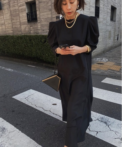 Ameri（アメリ）の「MEDI 2WAY PUFF SLEEVE DRESS（ワンピース）」 - WEAR