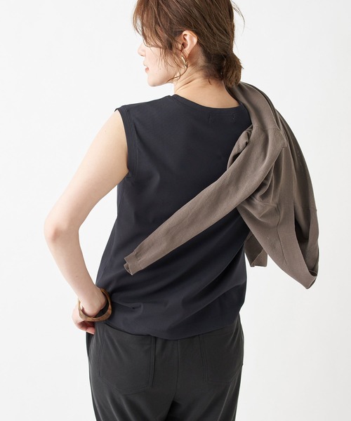 RIVE DROITE（リヴドロワ）の「クールタッチノースリカットソー（Tシャツ/カットソー・レディース・ブラック/オフホワイト/カーキ・FREE）」の22枚目の写真