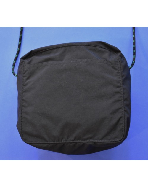 THEATRE PRODUCTS（シアタープロダクツ）の「SEASIDEスクエアショルダー（ショルダーバッグ・レディース・ブラック/ピンク/パープル/ベージュ/レッド・FREE）」の8枚目の写真