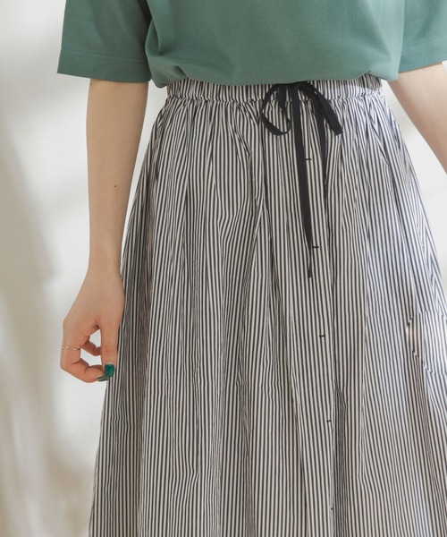 FORK&SPOON（フォークアンドスプーン）の「FORK&SPOON　シャツテイルギャザースカート（スカート・レディース・チャコールグレー/ライトブルー/ブラック・ONE）」の11枚目の写真