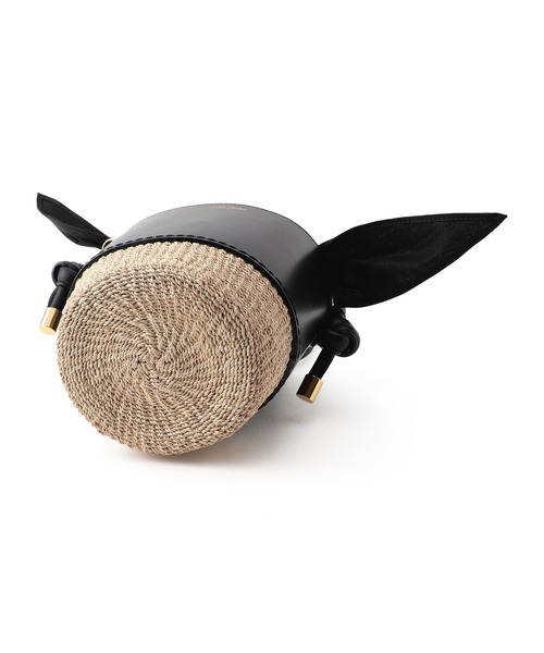 VIOLAd'ORO（ヴィオラドーロ）の「VIOLAdORO / ショルダーストラップ付きレザーコンビバケットバッグ（かごバッグ・レディース・ブラック・FREE）」の7枚目の写真