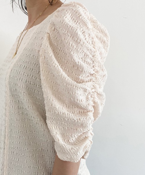 MADEMOISELLE ROPE'（マドモアゼル ロペ）の「【前後2WAY】パフスリーブシャーリングプルオーバー（Tシャツ/カットソー・レディース・ブラック/キナリ/ブラウン・38）」の8枚目の写真