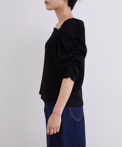 MADEMOISELLE ROPE'（マドモアゼル ロペ）の「【前後2WAY】パフスリーブシャーリングプルオーバー（Tシャツ/カットソー・レディース・ブラック/キナリ/ブラウン・38）」の18枚目の写真