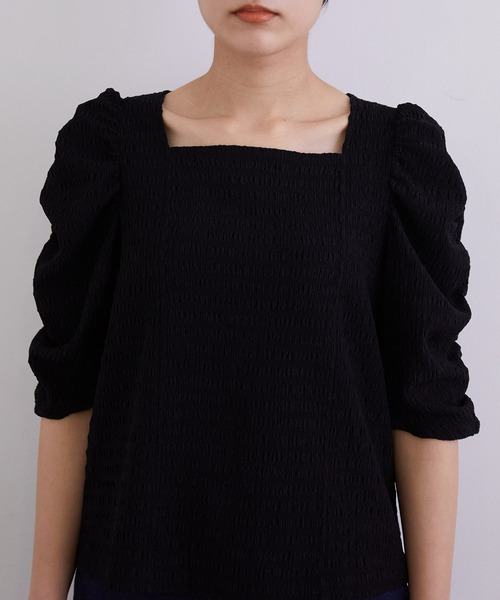 MADEMOISELLE ROPE'（マドモアゼル ロペ）の「【前後2WAY】パフスリーブシャーリングプルオーバー（Tシャツ/カットソー・レディース・ブラック/キナリ/ブラウン・38）」の21枚目の写真