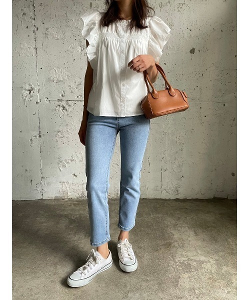 DAIS-Y（デイジー）の「低身長さん向けストレッチストレートデニムPT（デニムパンツ・レディース・ライトブルー・SMALL）」の3枚目の写真