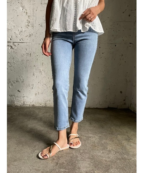 DAIS-Y（デイジー）の「低身長さん向けストレッチストレートデニムPT（デニムパンツ・レディース・ライトブルー・SMALL）」の8枚目の写真