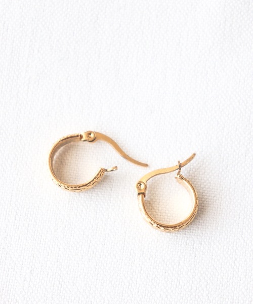 MIXTO（ミスト）の「ステンレス ピアス（ピアス（両耳用）・レディース・ゴールド・ONE SIZE）」の7枚目の写真