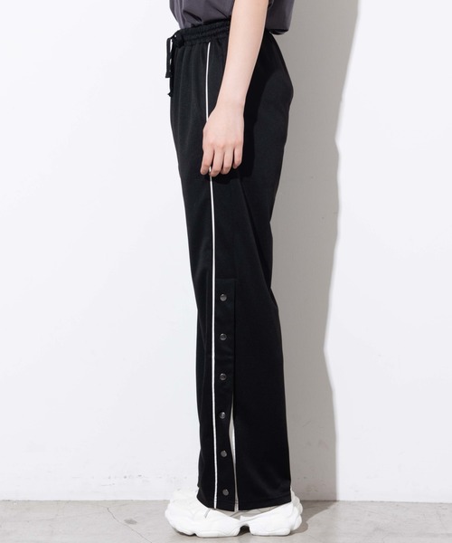 WEGO（ウィゴー）の「WEGO/サイドラインストレートパンツ（スラックス・レディース・ブラック・FREE）」の12枚目の写真