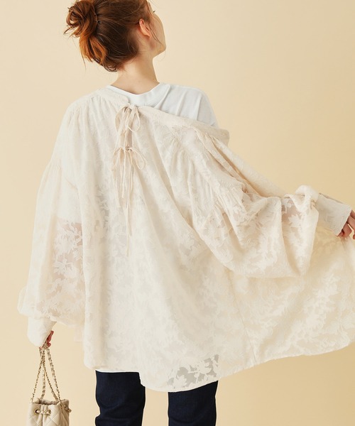 MADEMOISELLE ROPE'（マドモアゼル ロペ）の「【秋まで使える】【一部WEB限定】バックリボンフラワーシアーブラウス（シャツ/ブラウス・レディース・ブラック/ピンク/キナリ・38）」の11枚目の写真