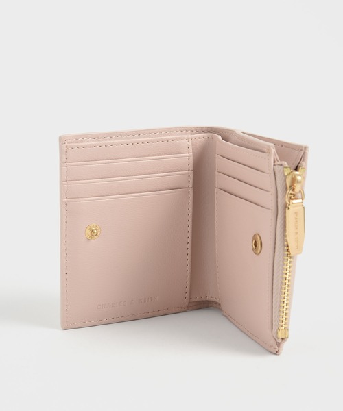 CHARLES & KEITH（チャールズ & キース）の「ルーシュド