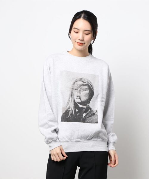 Anine Bing（アニー ビング）の「ANINE BING: RAMONA SWEATSHIRT AB X TO（Tシャツ/カットソー・レディース・ライトグレー・S）」の1枚目の写真