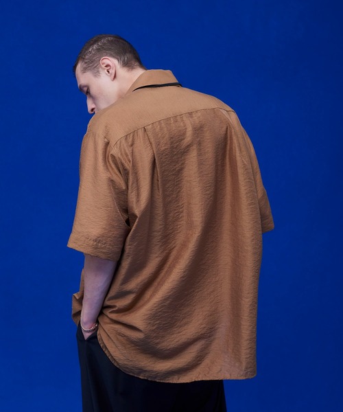 UNITED TOKYO(ユナイテッドトウキョウ)の「シアーミリタリー半袖シャツ(シャツ/ブラウス・メンズ・ブラック/ブラウン/イエロー・1/2)」の18枚目の写真