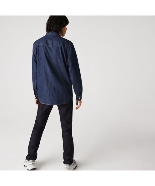 LACOSTE（ラコステ）の「ライトウェイトオーガニックコットン デニムシャツ（シャツ/ブラウス・メンズ・ブルー/インディゴブルー・41/40/38/39）」の14枚目の写真