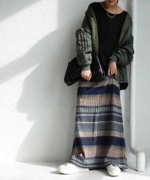 antiqua（アンティカ）の「驚きの軽量感！キルティングライナージャケット（ミリタリージャケット・レディース・ブラック/カーキ・FREE）」の13枚目の写真