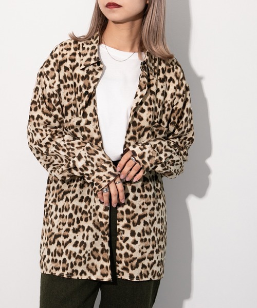 kutir（クティール）の「レギュラーカラー柄シャツ（シャツ/ブラウス・レディース・ベージュ/サックスブルー/イエロー/オレンジ/その他・FREE）」の2枚目の写真