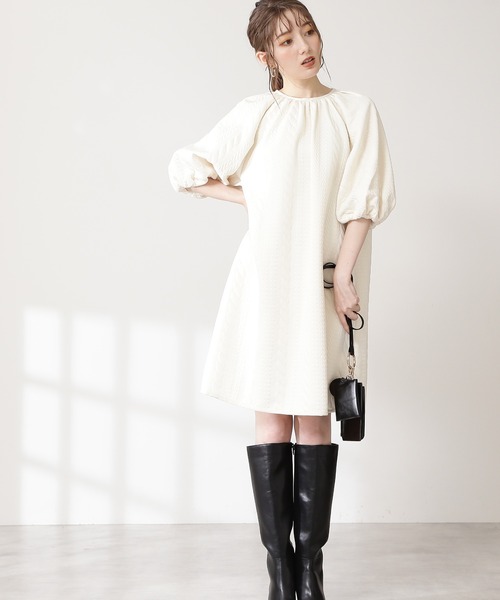N.(N. Natural Beauty Basic)(エヌエヌナチュラルビューティーベーシック)の「◆膨れジャガードワンピース(ワンピース・レディース・ブラック/クリーム・MEDIUM)」の1枚目の写真