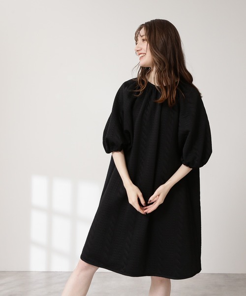 N.(N. Natural Beauty Basic)(エヌエヌナチュラルビューティーベーシック)の「◆膨れジャガードワンピース(ワンピース・レディース・ブラック/クリーム・MEDIUM)」の7枚目の写真