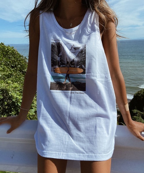 esutoreja(エストレジャ)の「The City and the Beachタンクトップ(タンクトップ・レディース・ホワイト/ブラック・FREE)」の9枚目の写真