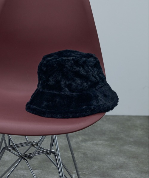 Ellno Loset(エルノロゼット)の「フェイクファーバケットハット(ハット・レディース・ブラック・FREE)」の4枚目の写真