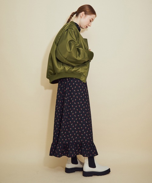 MADEMOISELLE ROPE'(マドモアゼル ロペ)の「【2WAY】 MA-1ブルゾン(MA-1・レディース・ブラック/カーキ・38)」の14枚目の写真