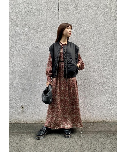 MADEMOISELLE ROPE'(マドモアゼル ロペ)の「【2WAY】 MA-1ブルゾン(MA-1・レディース・ブラック/カーキ・38)」の22枚目の写真