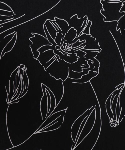 INGNI(イング)の「線画調フレア/スカート(スカート・レディース・オフホワイト/ブルー/ブラック・FREE)」の7枚目の写真