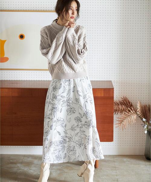 INGNI(イング)の「線画調フレア/スカート(スカート・レディース・オフホワイト/ブルー/ブラック・FREE)」の12枚目の写真