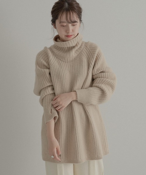 LAATO（ラート）の「FUWAFUWA RIB KNIT（ニット/セーター・レディース・グレー/パープル/ベージュ・FREE）」の8枚目の写真