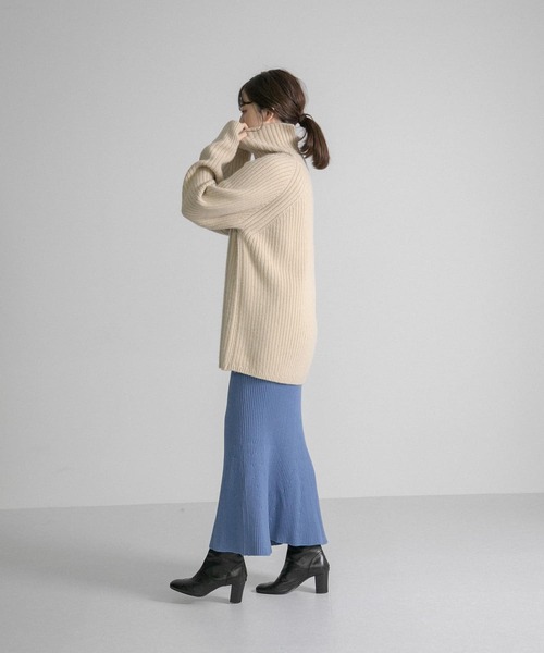 LAATO（ラート）の「FUWAFUWA RIB KNIT（ニット/セーター・レディース・グレー/パープル/ベージュ・FREE）」の19枚目の写真